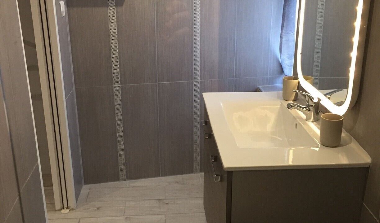 Photo of Bathroom in Saint-Julien