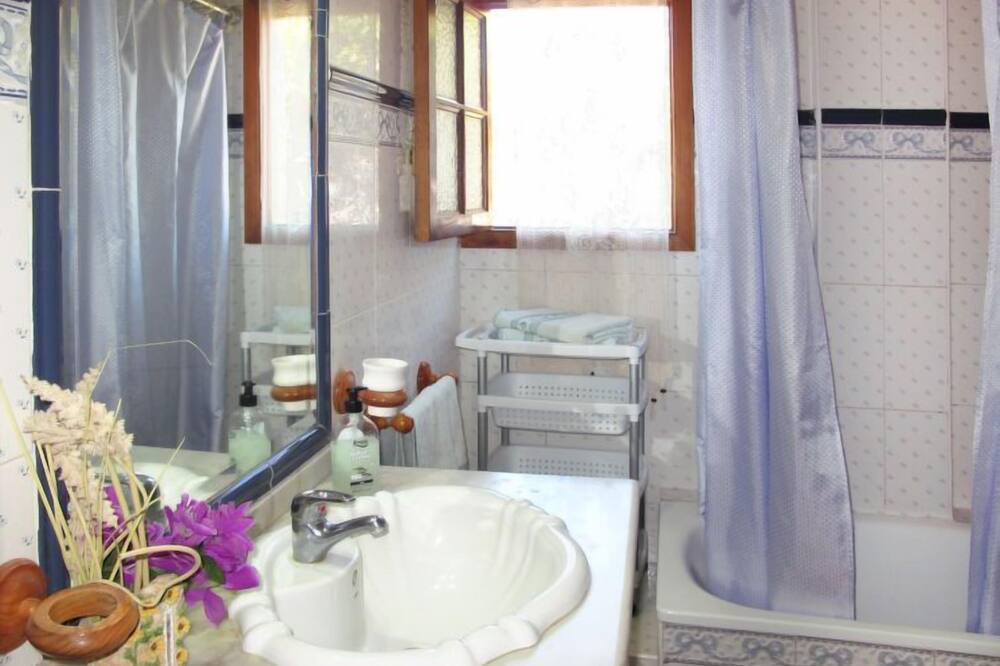 Photo of Bathroom in Buenavista del Norte