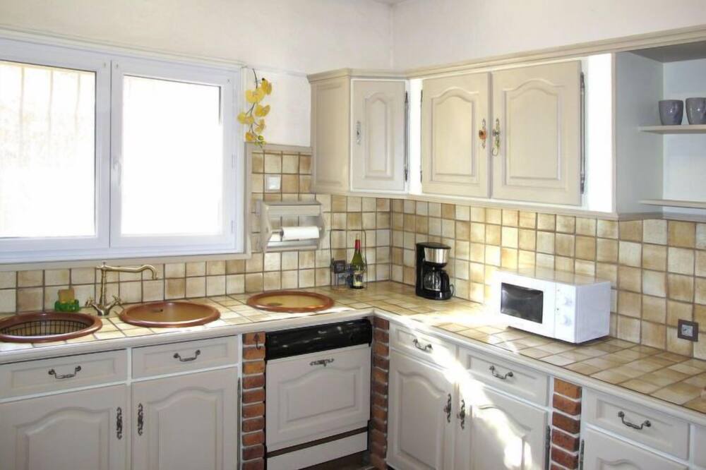 Photo of Kitchen in Gonfaron