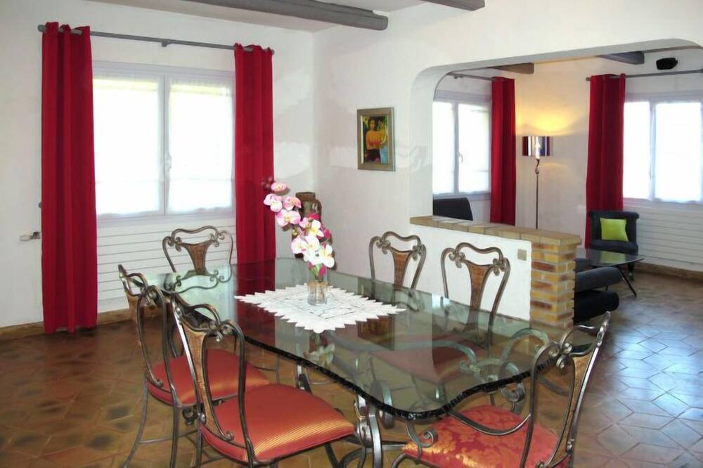 Photo of Kitchen in Gonfaron