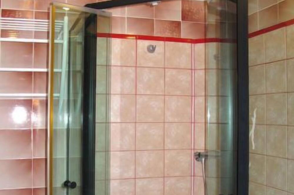 Photo of Bathroom in Gonfaron