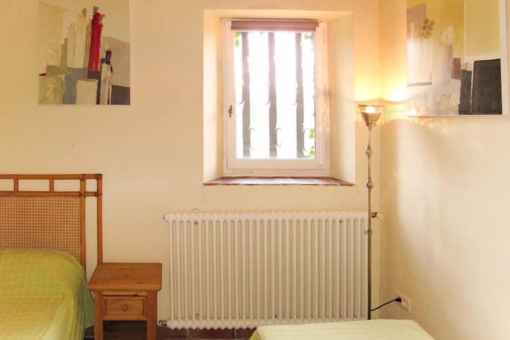 Photo of Bedroom in Ollieres