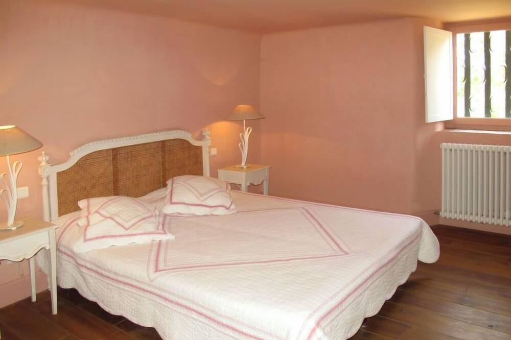 Photo of Bedroom in Ollieres
