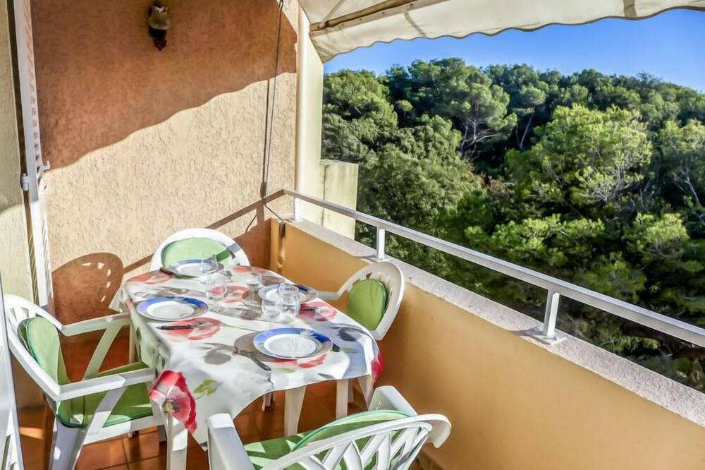 Photo of Patio Balcony in Six-Fours-les-Plages