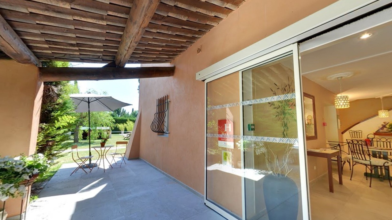Photo of Others in Cadenet