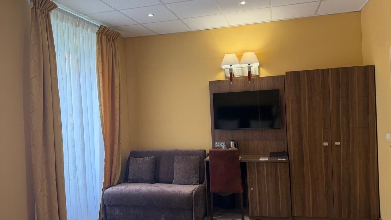 Photo of Bedroom in Beausoleil
