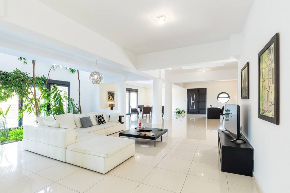 Photo of Livingroom in Kallithea