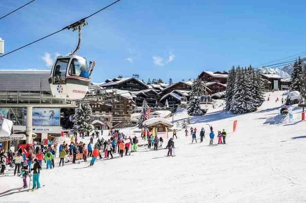 Photo of Others in Courchevel