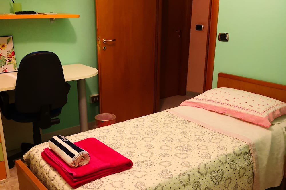 Photo of Bedroom in Atella