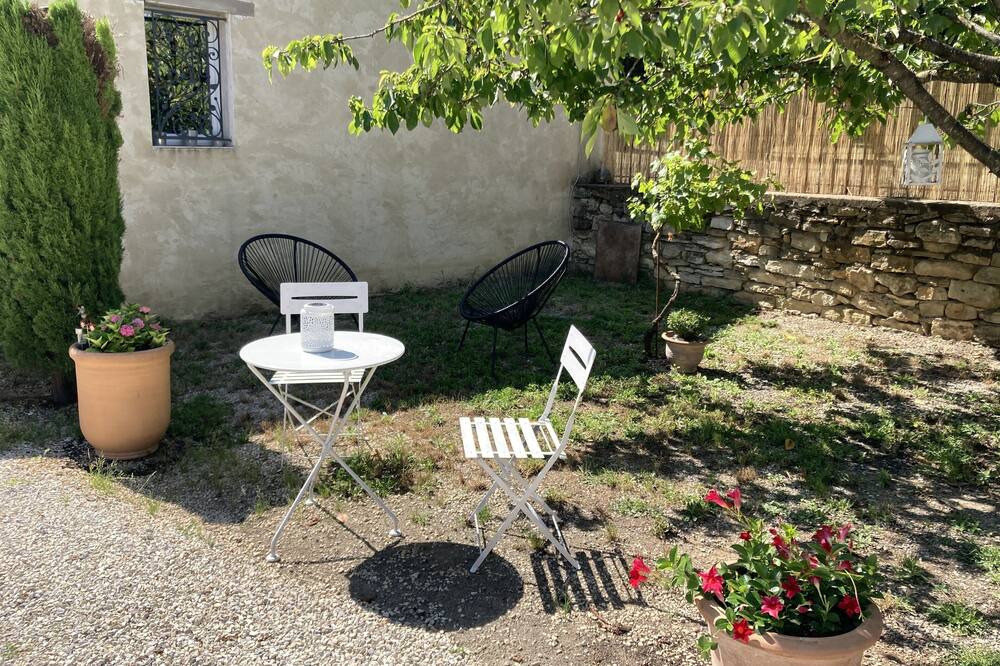 Photo of Outdoor in Castelnau-Valence