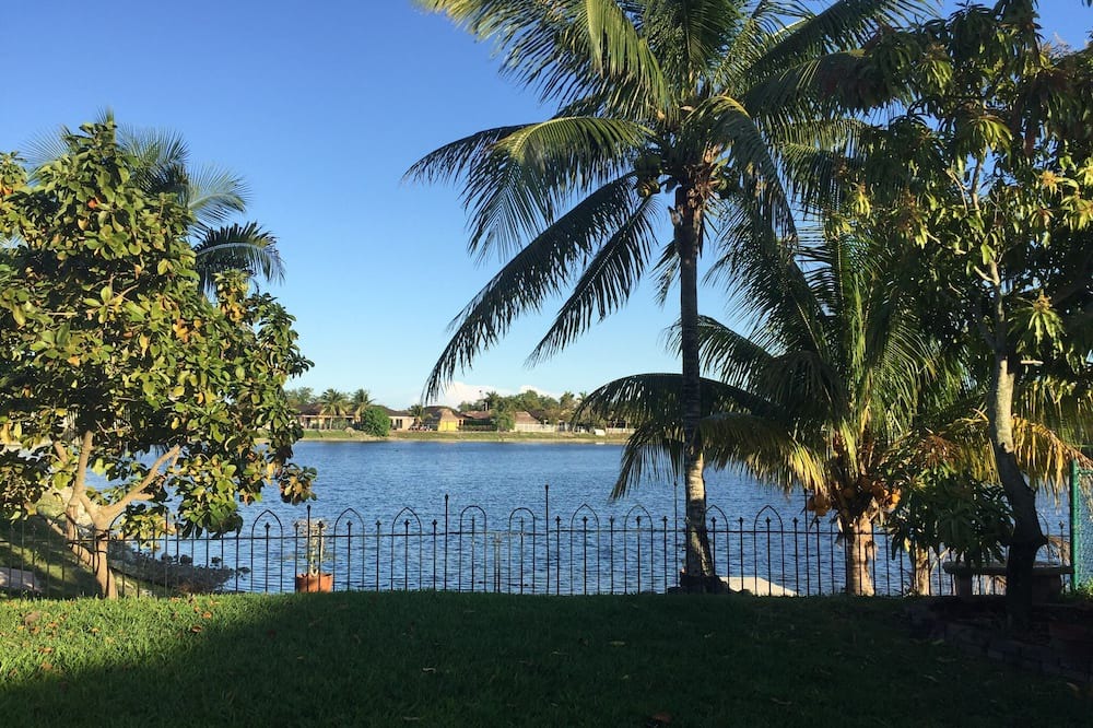Photo of Outdoor in Tamiami