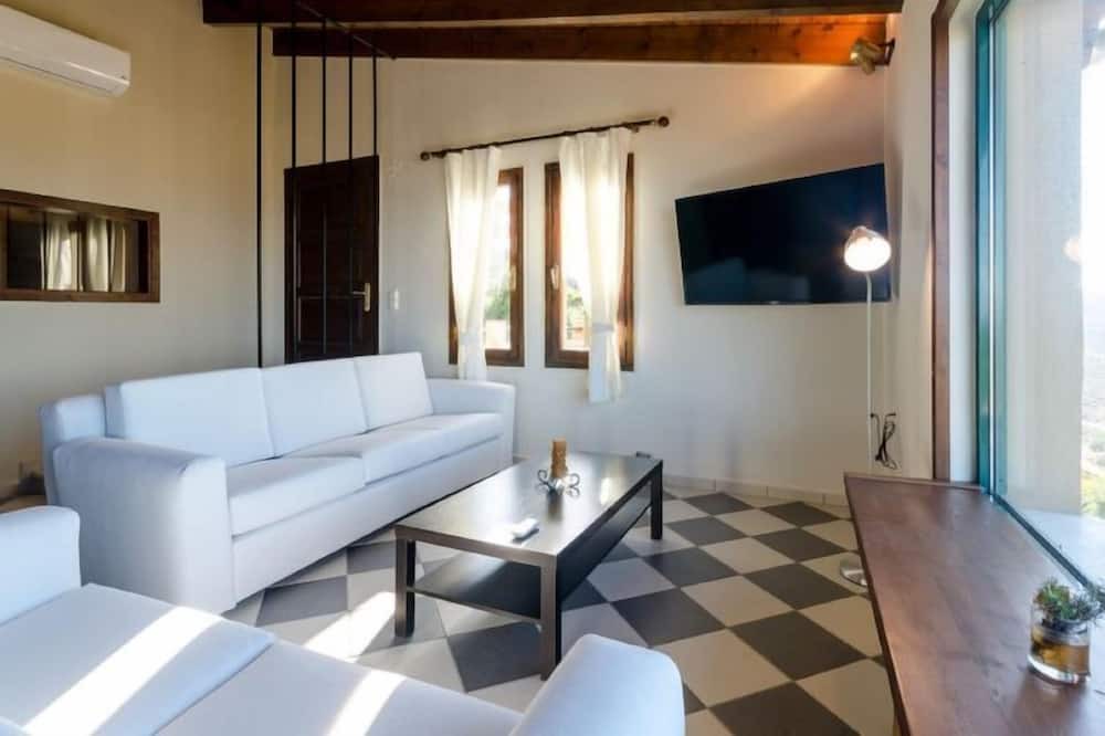 Photo of Livingroom in Achlada