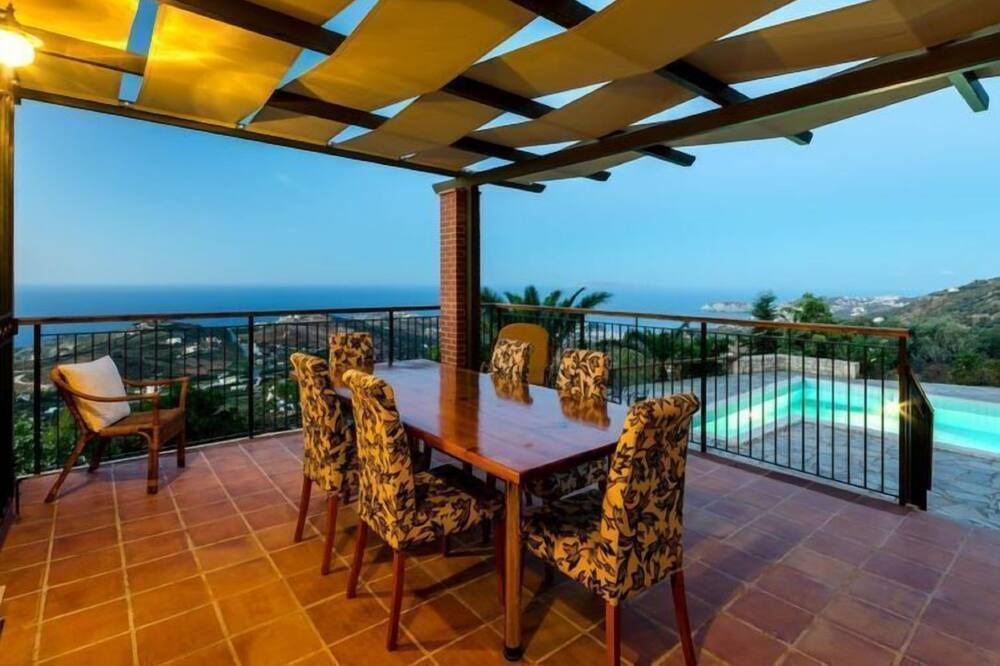 Photo of Patio Balcony in Achlada