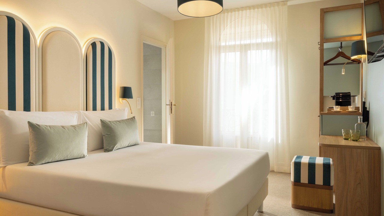 Photo of Bedroom in Beausoleil