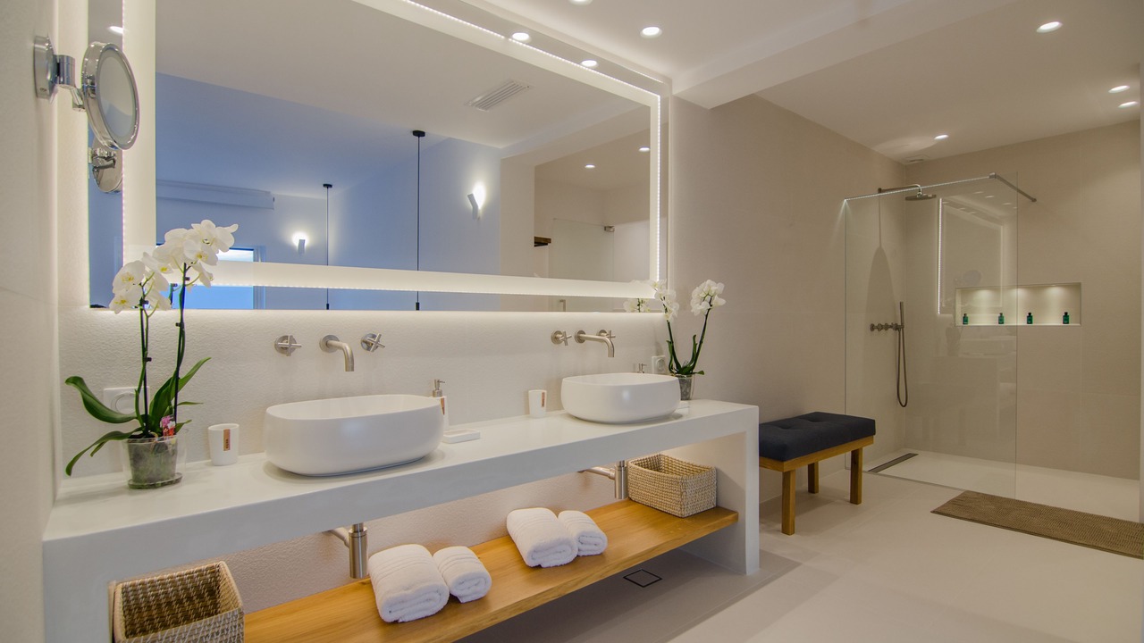 Photo of Bathroom in Ios Town