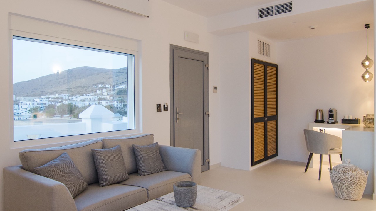 Photo of Bedroom in Ios Town