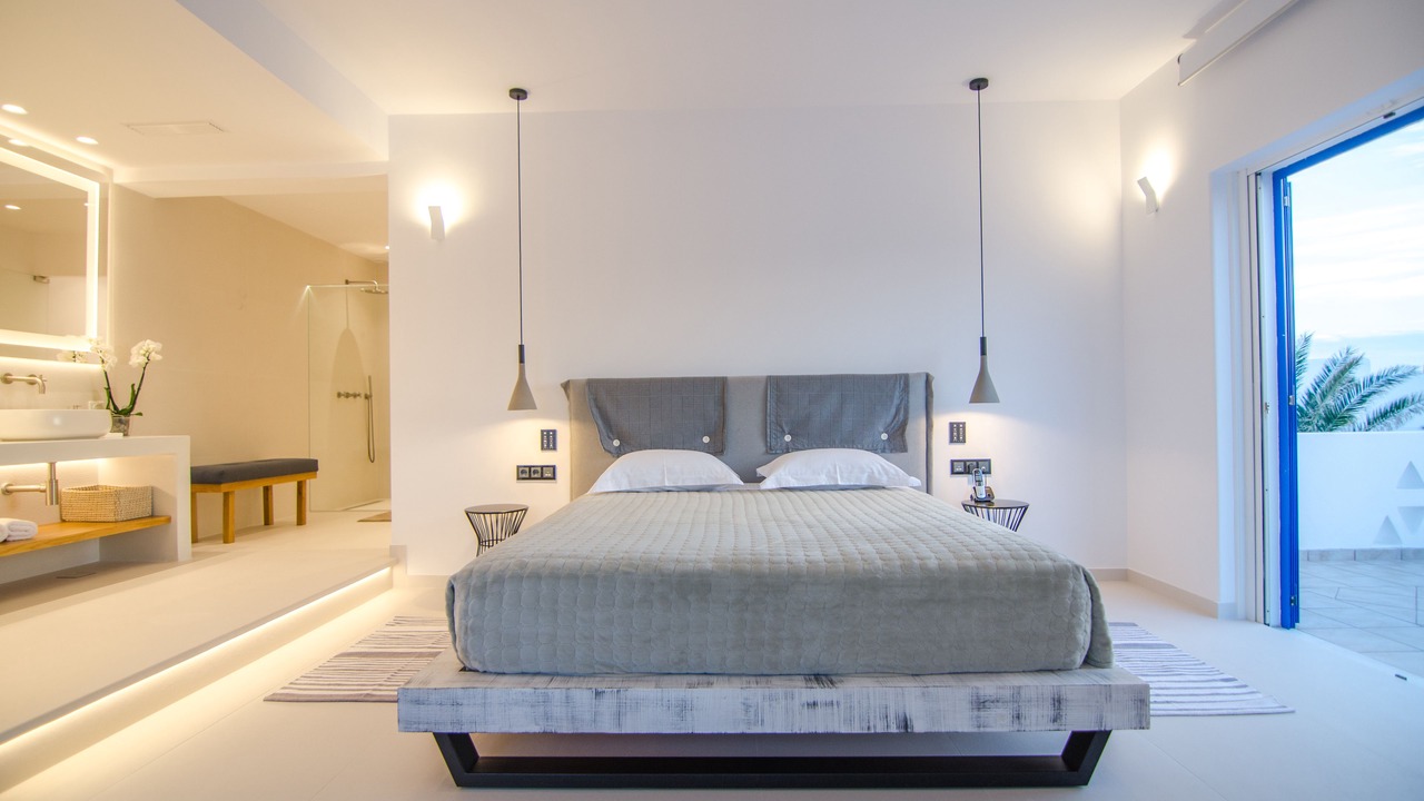 Photo of Bedroom in Ios Town