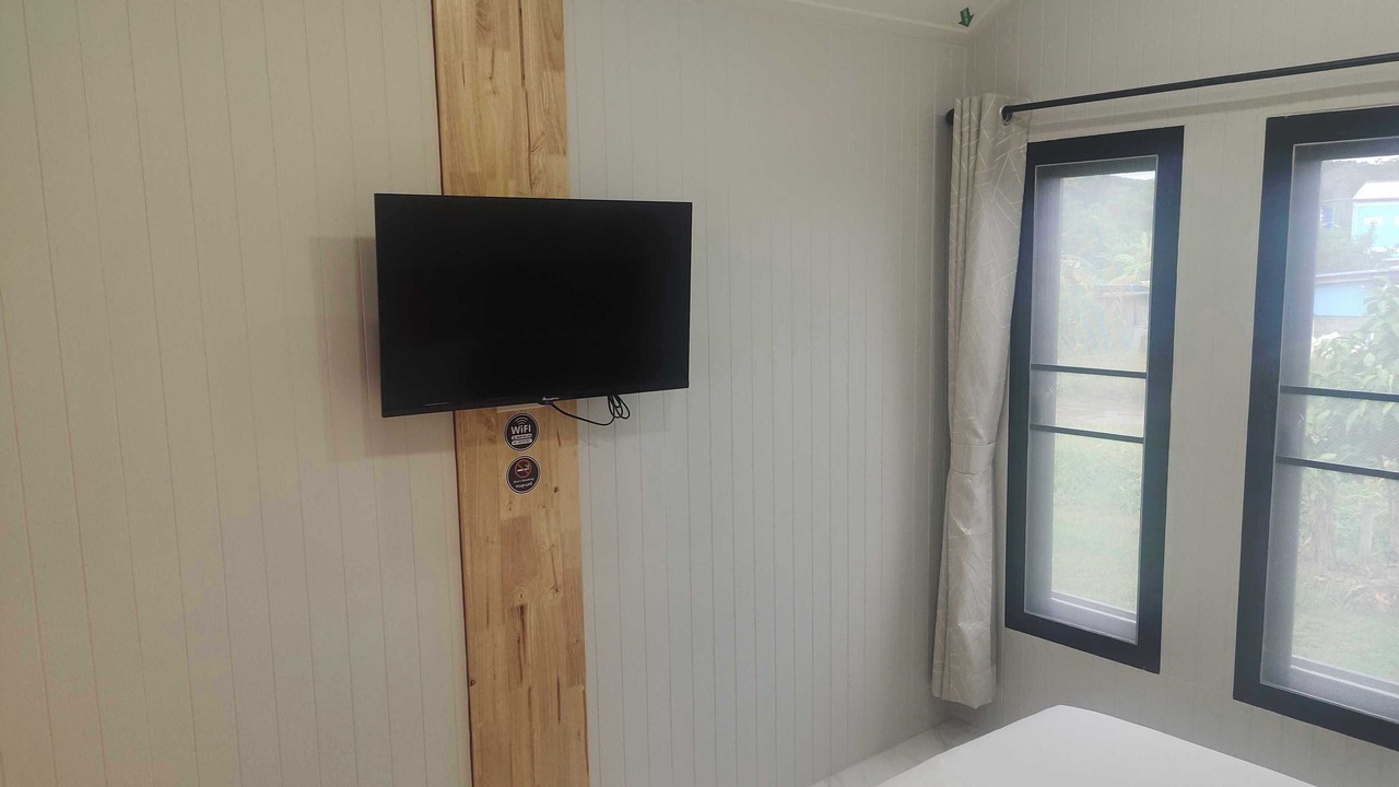 Photo of Bedroom in Koh Kaew