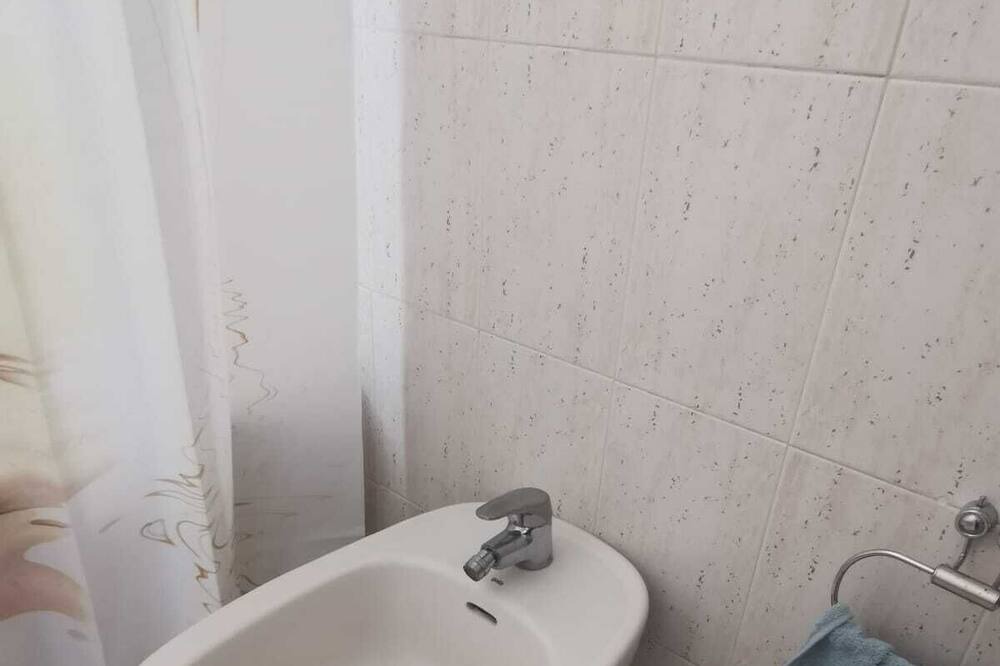 Photo of Bathroom in Las Caletillas