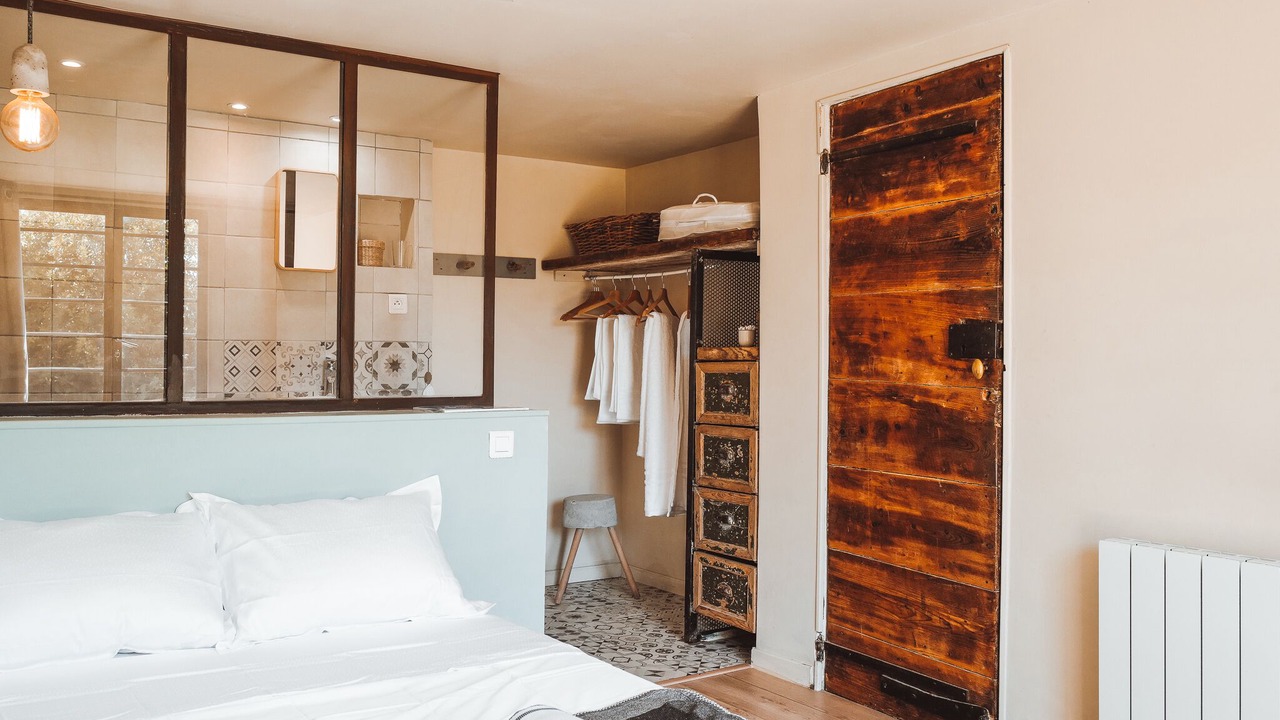 Photo of Bedroom in Sainte-Anne du Castellet