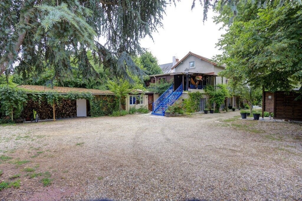 Photo of Bedroom in Cormatin