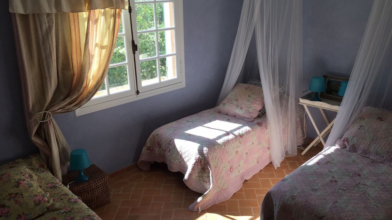 Photo of Bedroom in Entrecasteaux