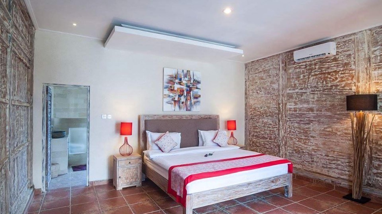 Photo of Bedroom in Petitenget