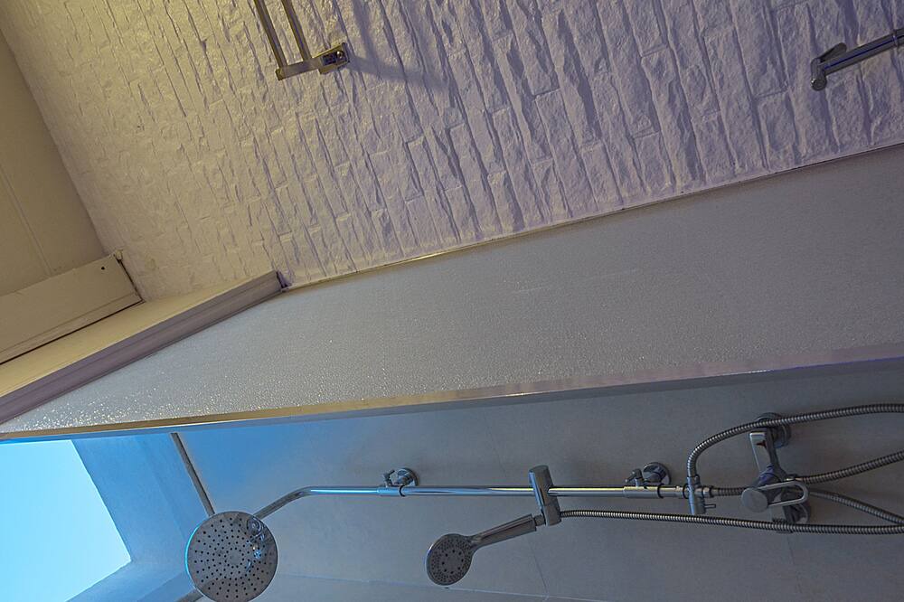 Photo of Bathroom in Himmafushi
