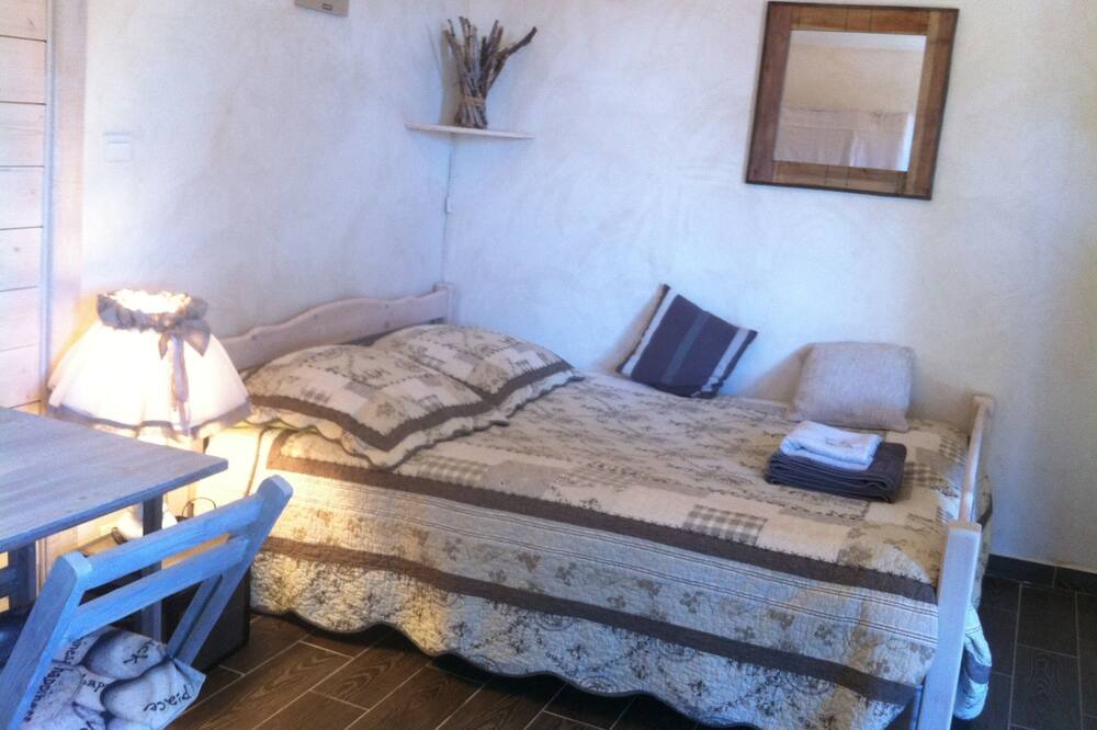 Photo of Bedroom in Trans-en-Provence