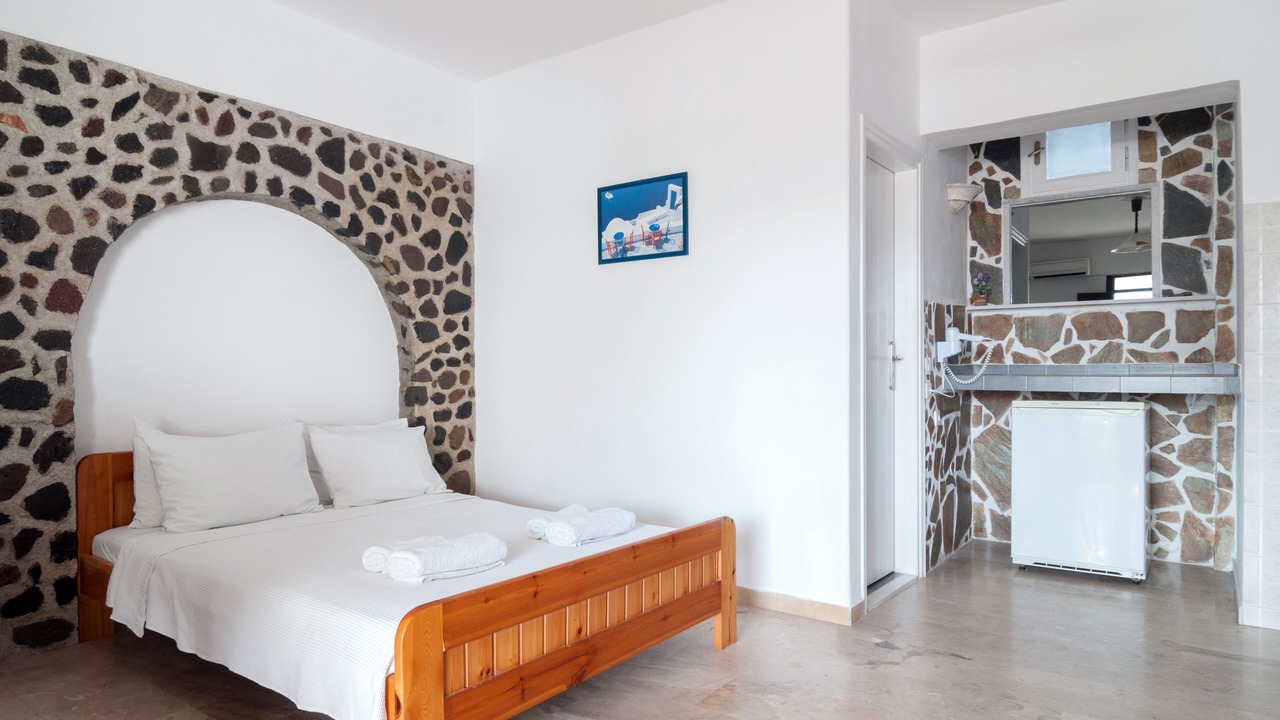Photo of Bedroom in Perissa