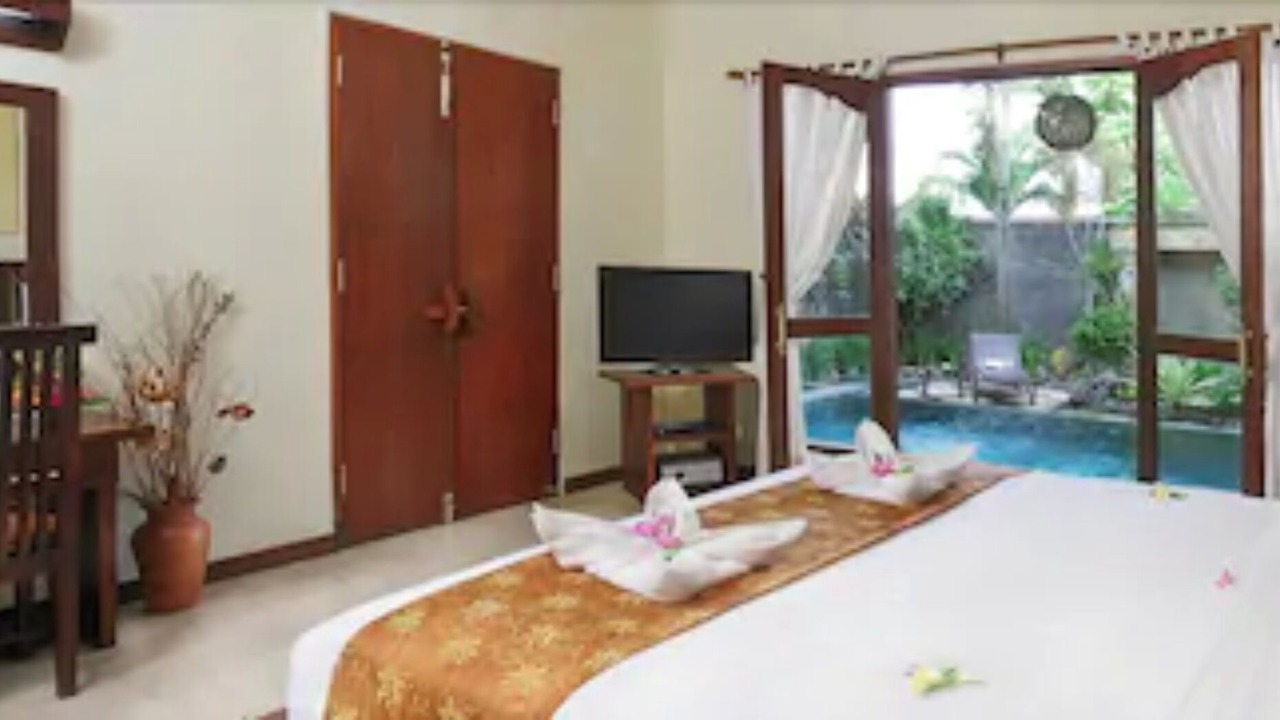 Photo of Bedroom in Petitenget
