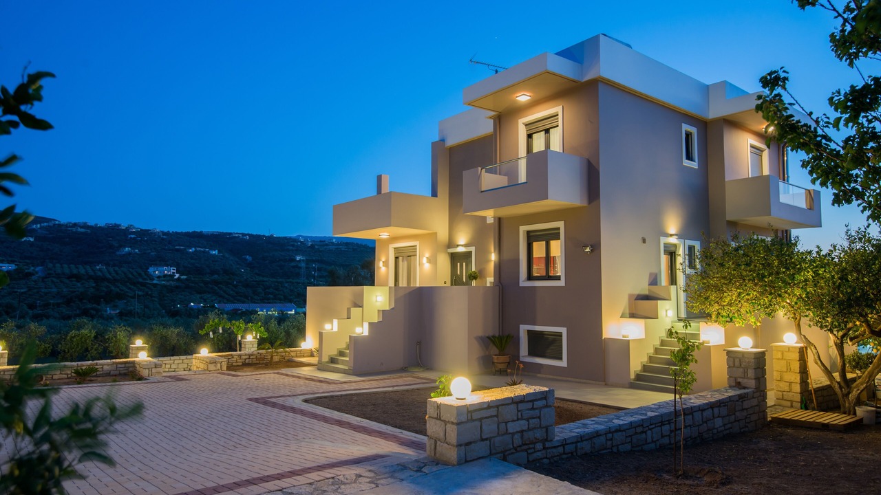 Photo of Outdoor in Adelianos Kampos