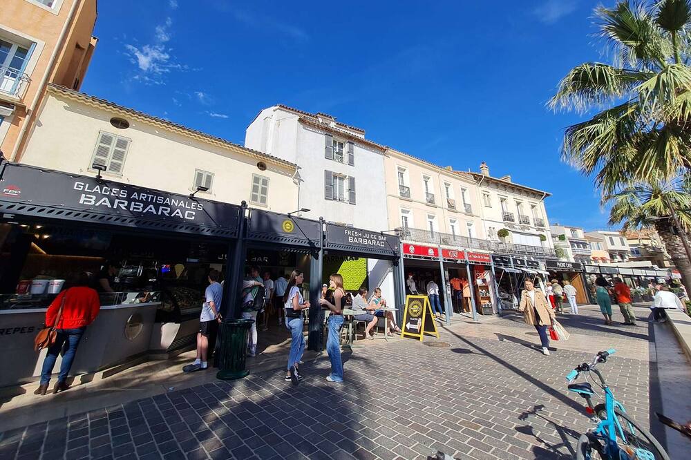 Photo of Outdoor in Sainte-Maxime City Centre