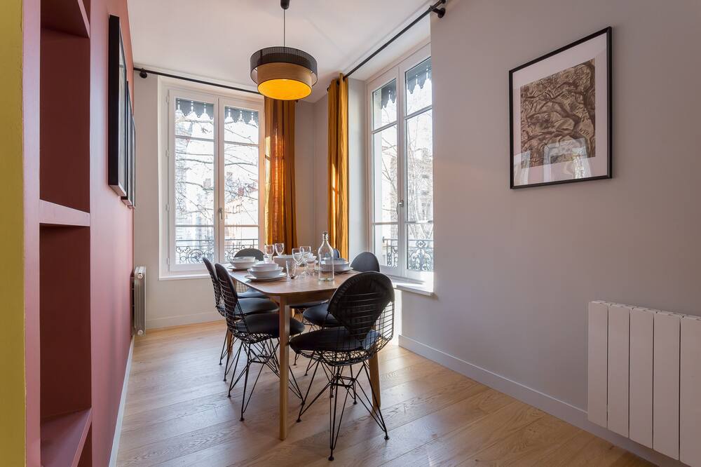 Photo of Kitchen in Voltaire - Saint Amour