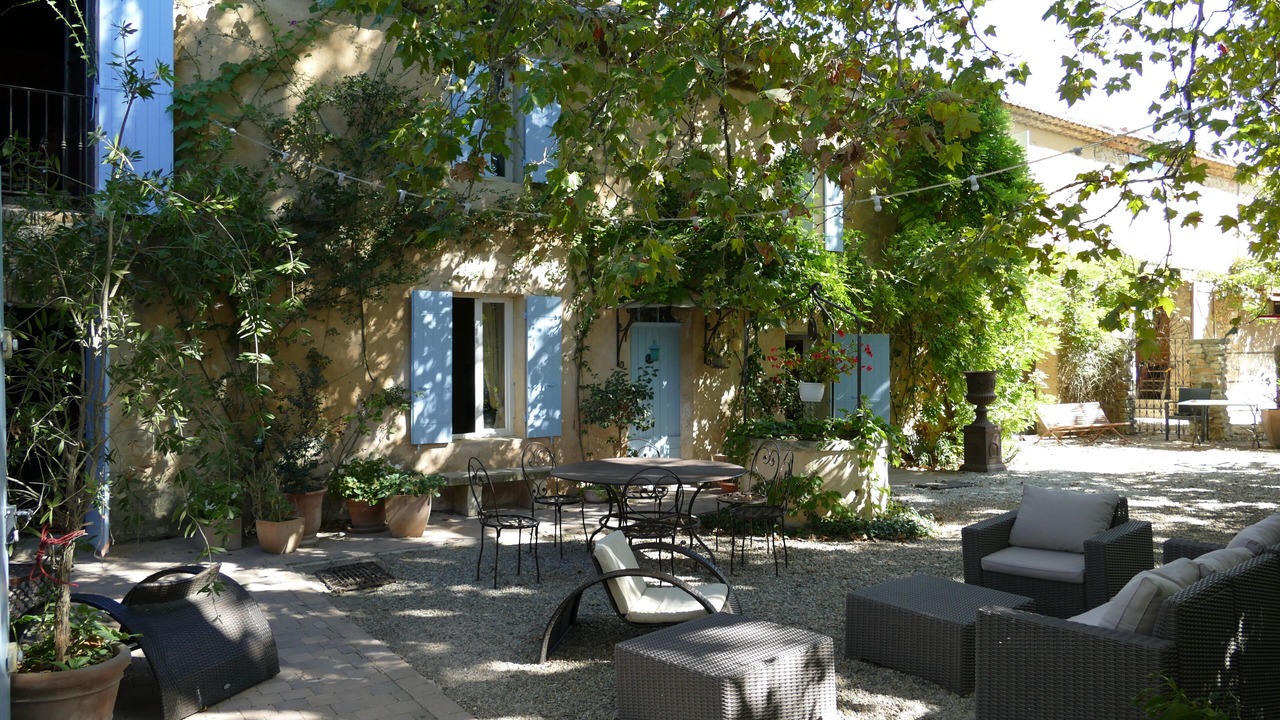 Photo of Outdoor in Orange