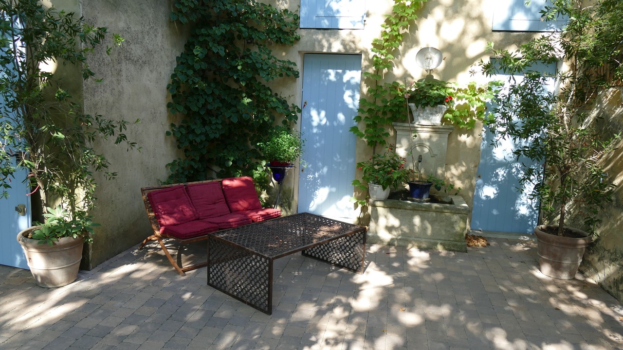 Photo of Patio Balcony in Orange