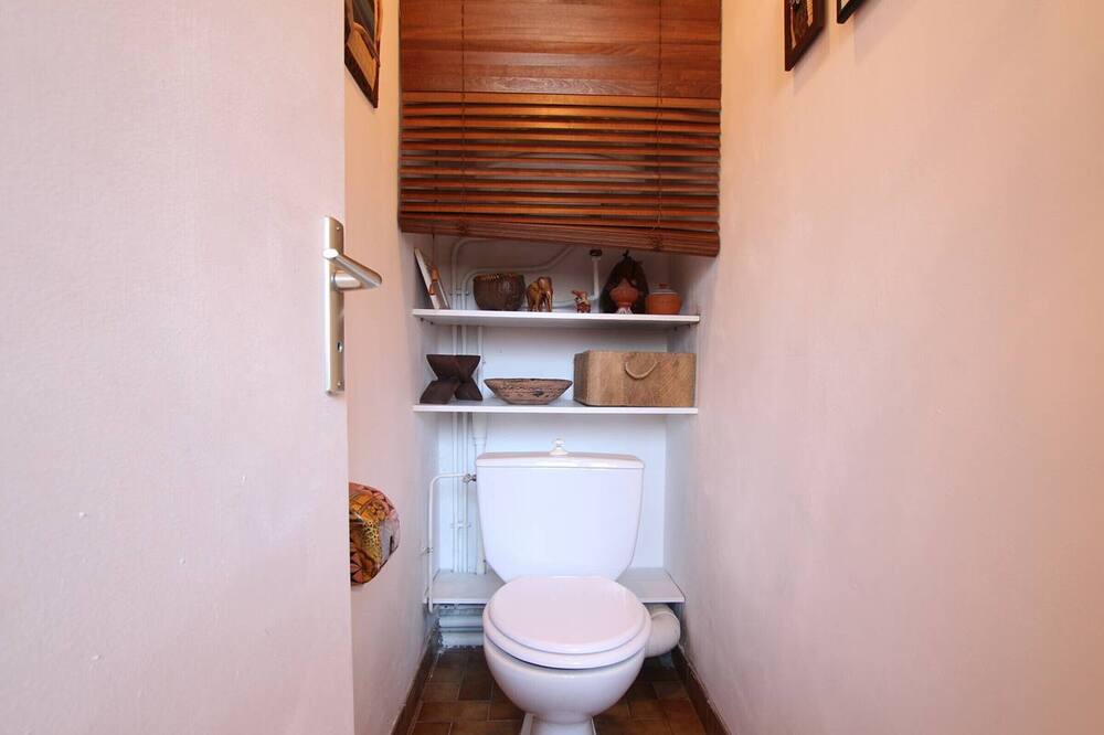 Photo of Bathroom in Les Vigneaux
