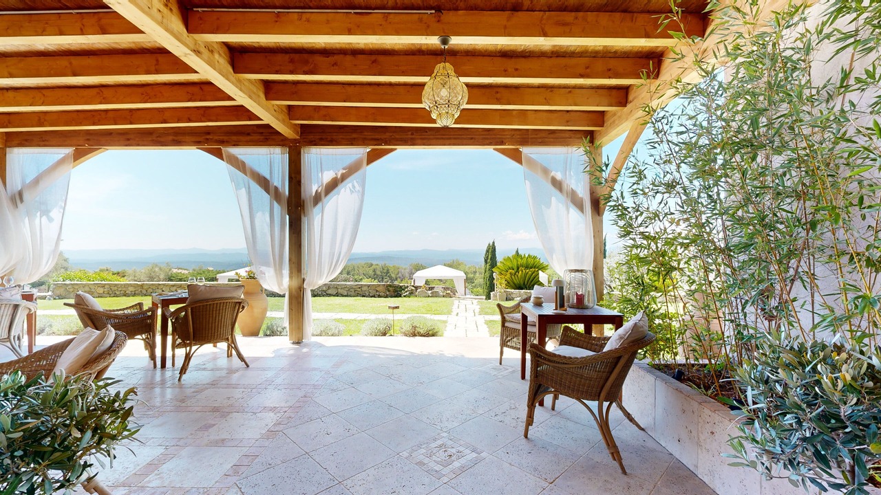 Photo of Outdoor in Tourtour