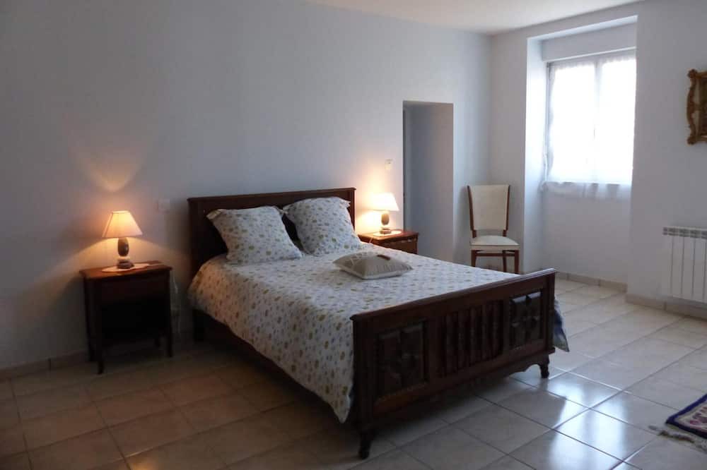 Photo of Bedroom in Arfeuilles