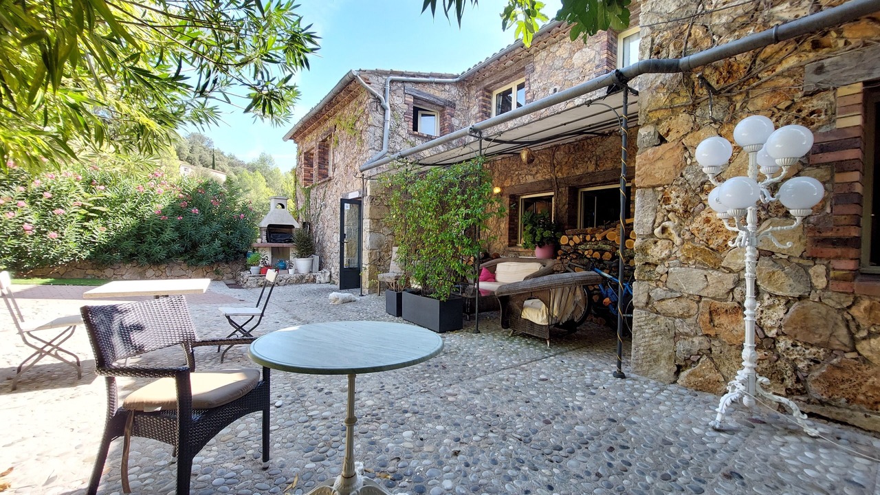 Photo of Outdoor in Taradeau