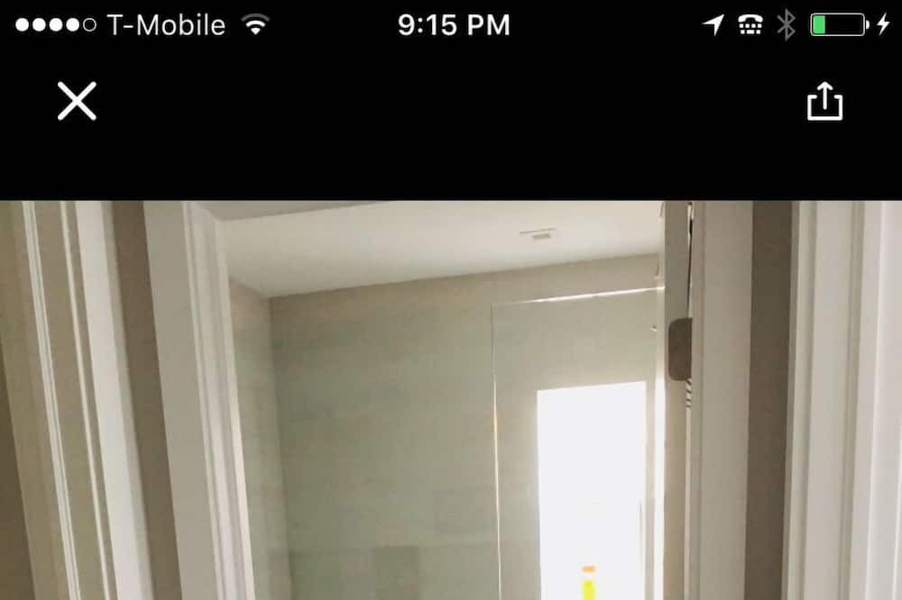 Photo of Bedroom in Miami Shores