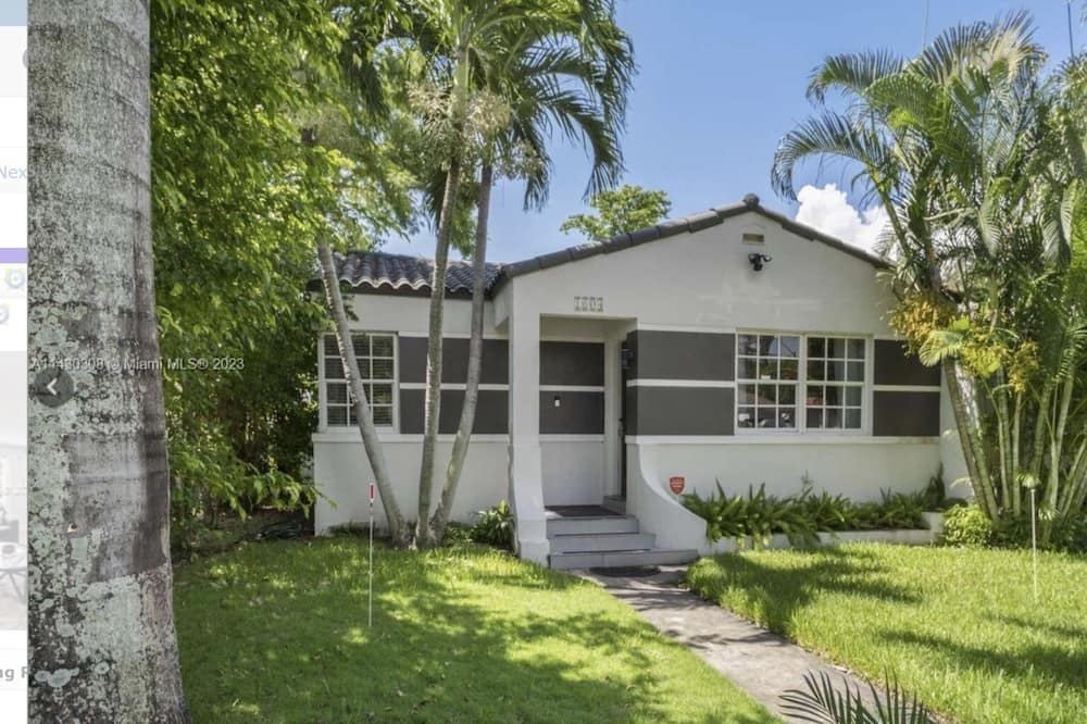 Photo of Outdoor in Miami Shores