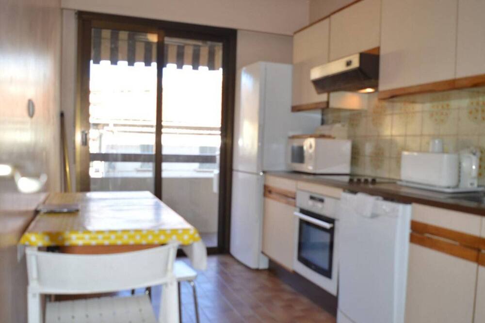 Photo of Kitchen in Sainte-Maxime City Centre