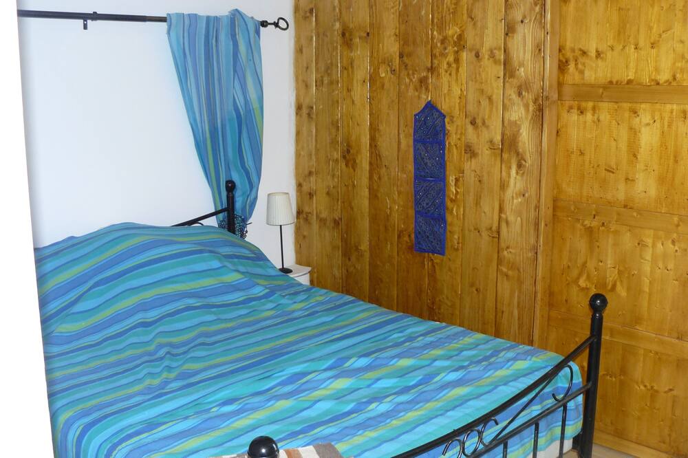 Photo of Bedroom in Barjols