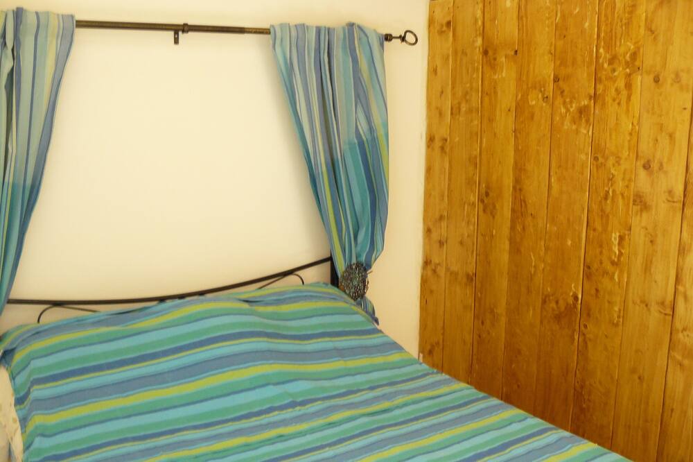 Photo of Bedroom in Barjols