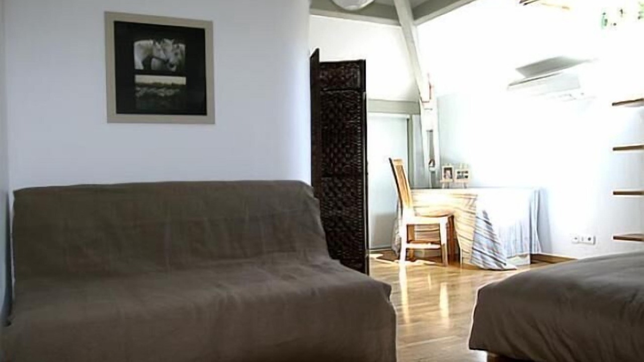 Photo of Bedroom in Mimet