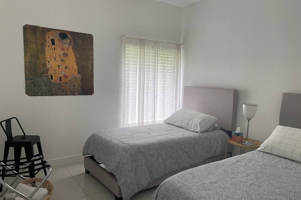 Photo of Bathroom in Miami Shores