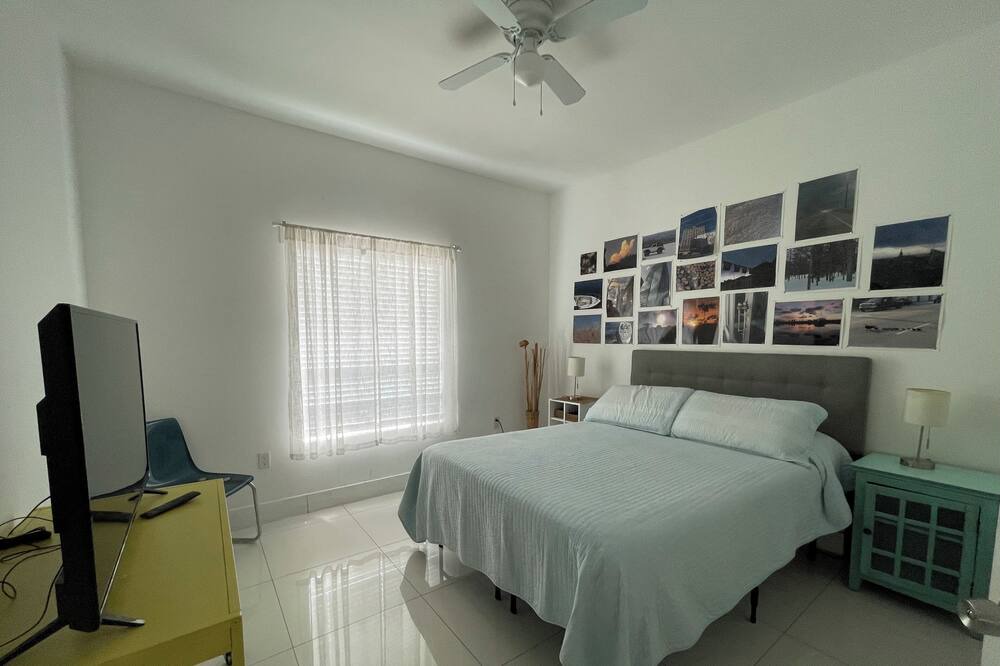 Photo of Bathroom in Miami Shores