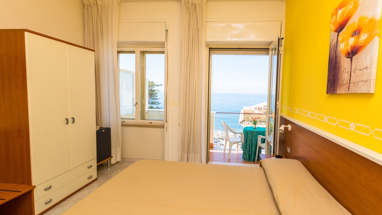 Photo of Bedroom in Maiori
