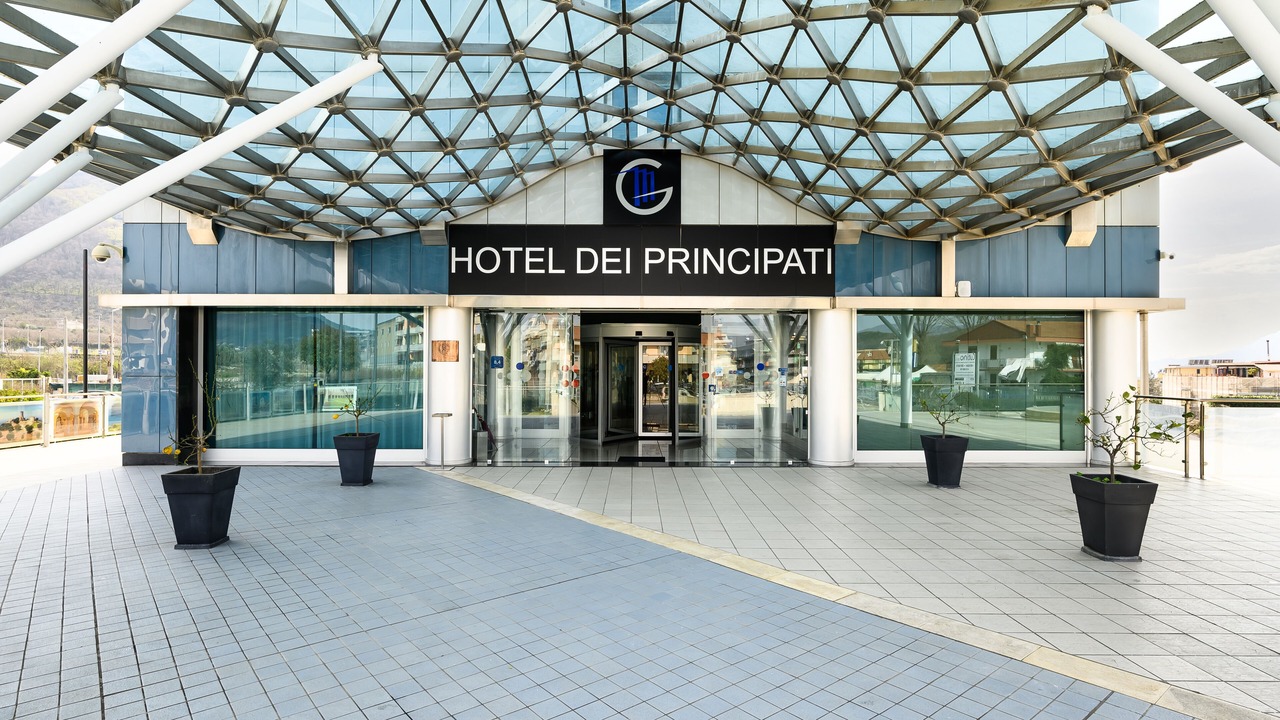 Photo of Outdoor in Lancusi